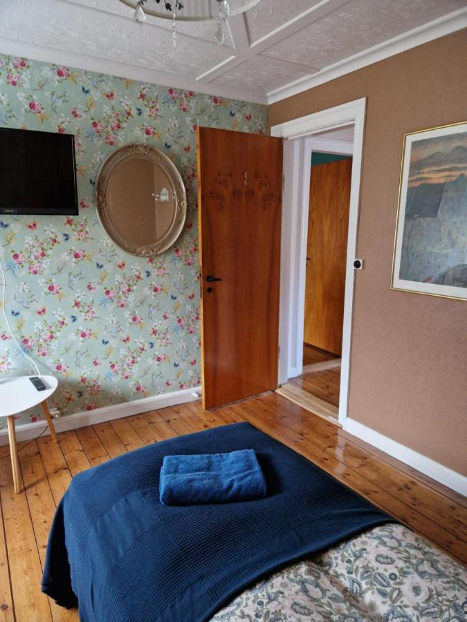 Guesthouse Hugo Sørvágur Екстериор снимка