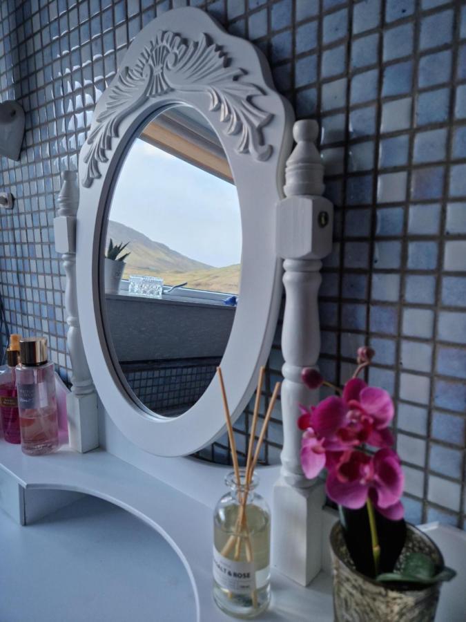 Guesthouse Hugo Sørvágur Екстериор снимка