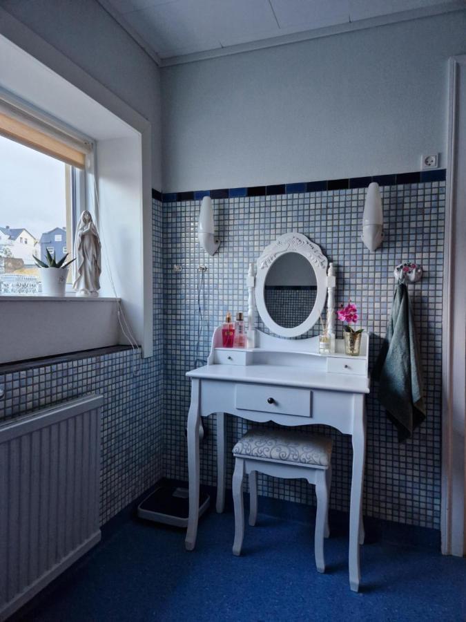Guesthouse Hugo Sørvágur Екстериор снимка